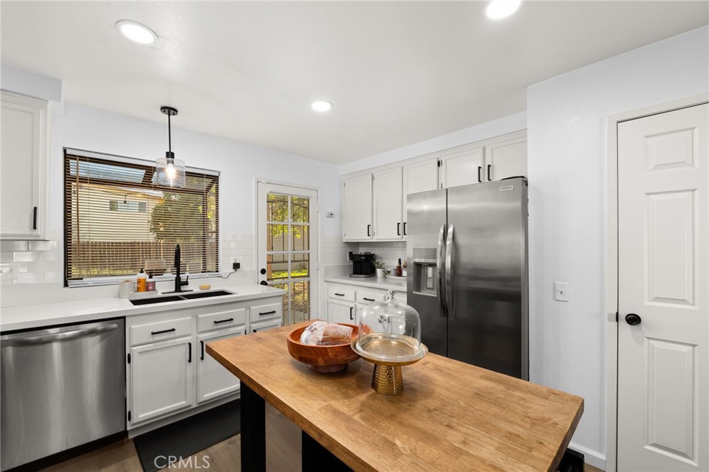 6154 Goldenrod Lane Riverside, CA 92504 - Photo 11 of 39