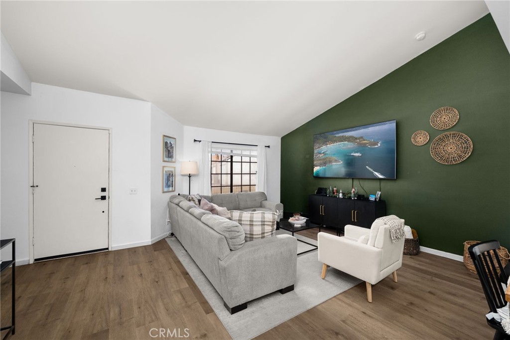 6154 Goldenrod Lane Riverside, CA 92504 - Photo 7 of 39