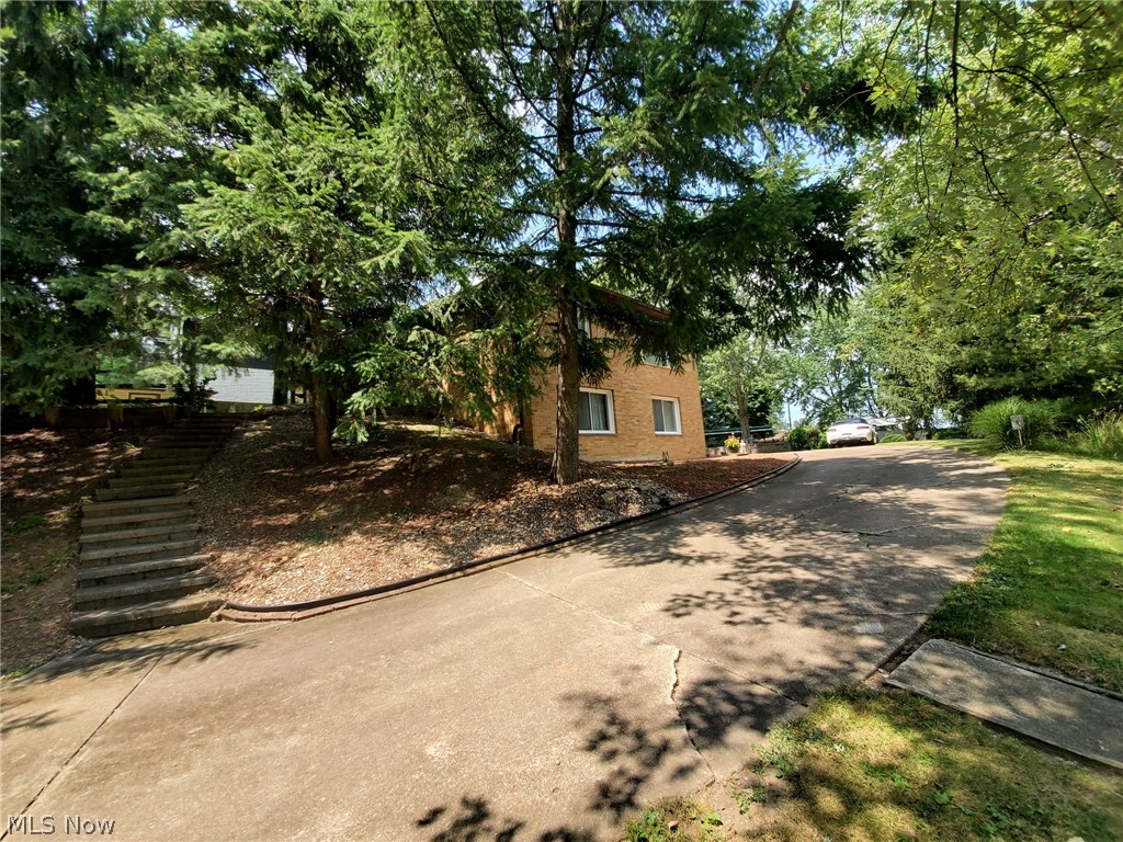 4221 Hillside Road Independence, OH 44131 - Photo 33 of 35 Gallery Image 33