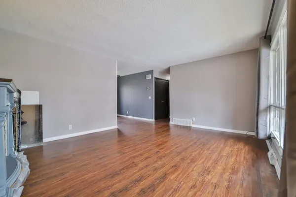 $259,900 | 1408 10th Avenue Northeast, Brainerd, MN 56401