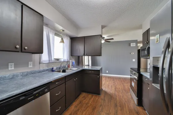 $259,900 | 1408 10th Avenue Northeast, Brainerd, MN 56401