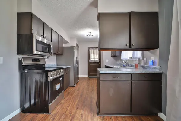 $259,900 | 1408 10th Avenue Northeast, Brainerd, MN 56401