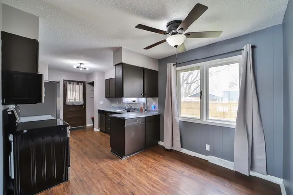 $259,900 | 1408 10th Avenue Northeast, Brainerd, MN 56401