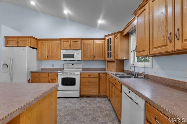 $294,900 | 1486 Bella Vista Drive, Jackson, MO 63755