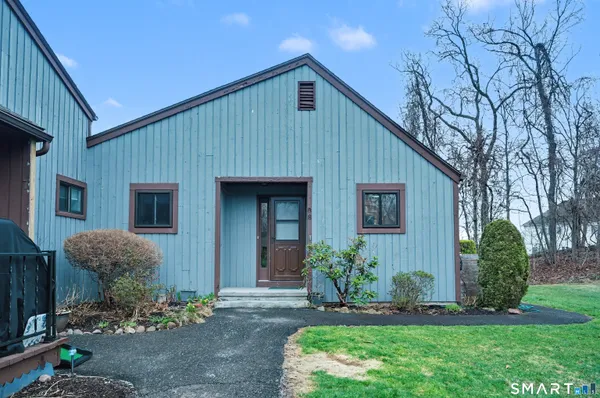 $229,000 | 8 Shepard Hill Road, Unit 8, Hamden, CT 06514