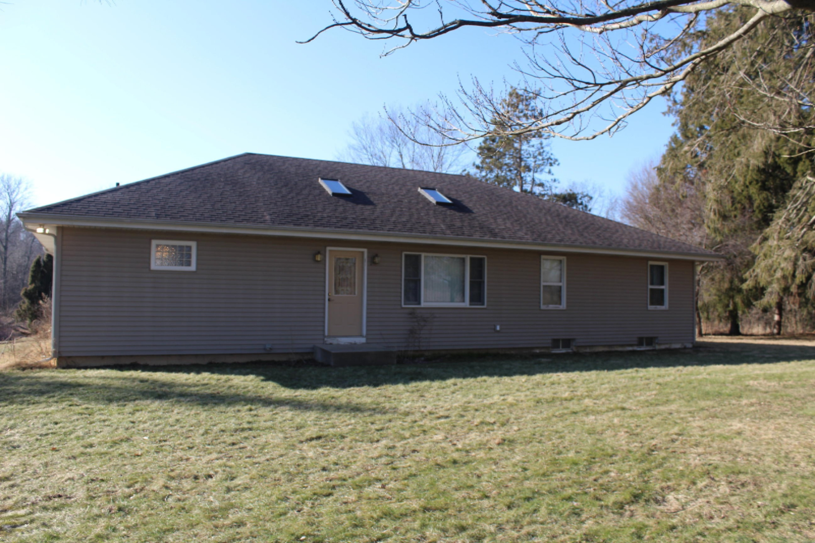 16722 Runyon Road Buchanan, MI 49107 - Photo 1 of 62 IMG_2563