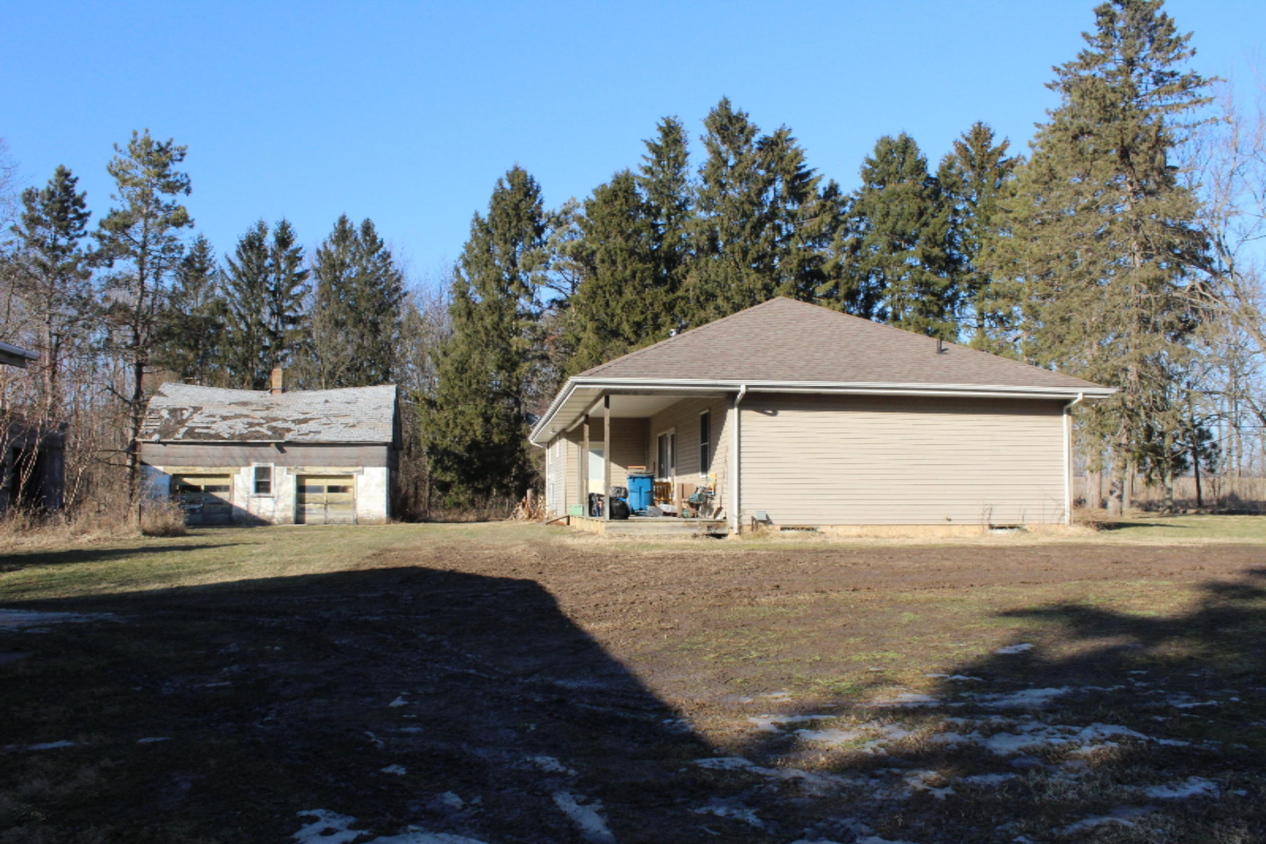 16722 Runyon Road Buchanan, MI 49107 - Photo 4 of 62 IMG_2642