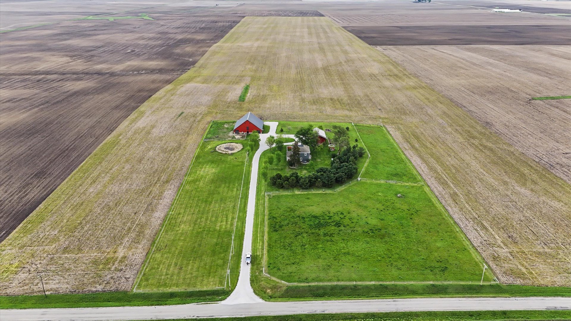 660 North 3000 E Road Strawn, IL 61775 - Photo 53 of 58 a view of a back yard