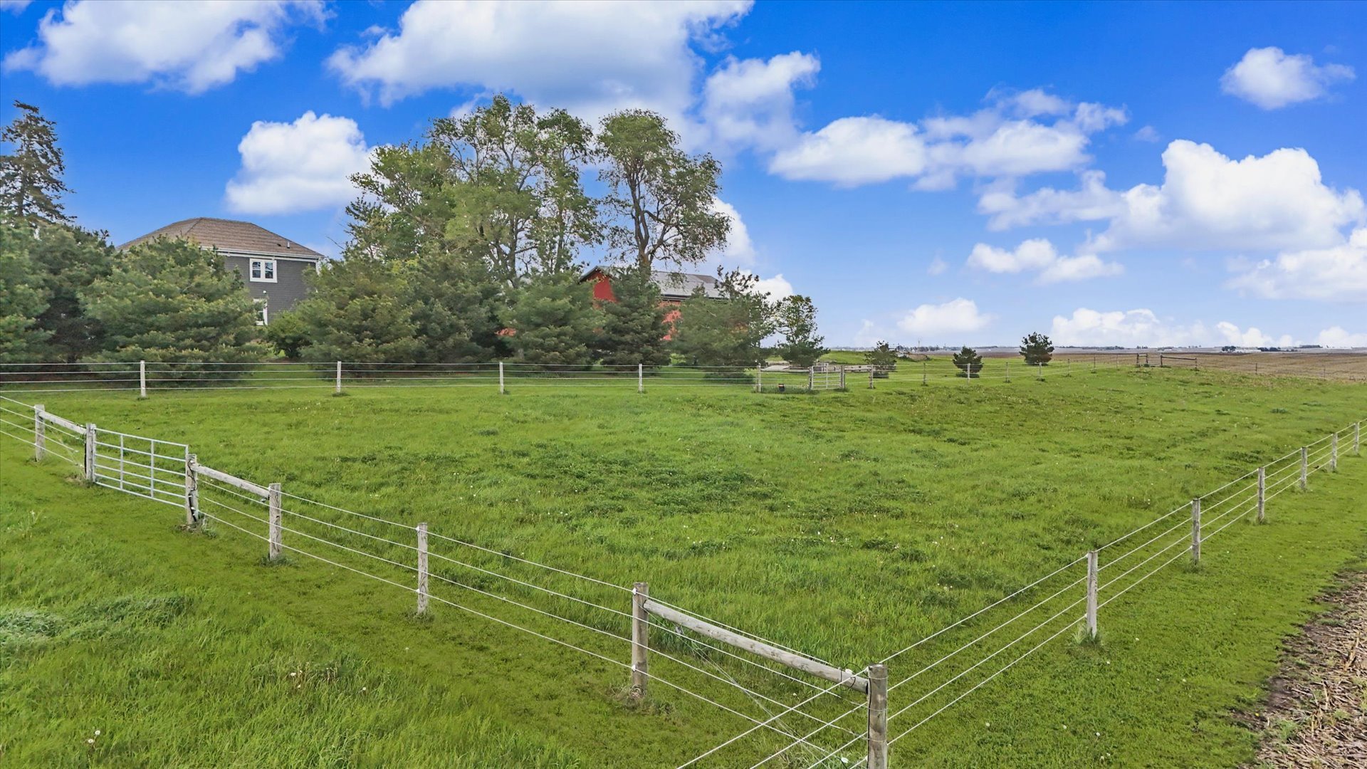 660 North 3000 E Road Strawn, IL 61775 - Photo 56 of 58 a view of a golf course with a lake