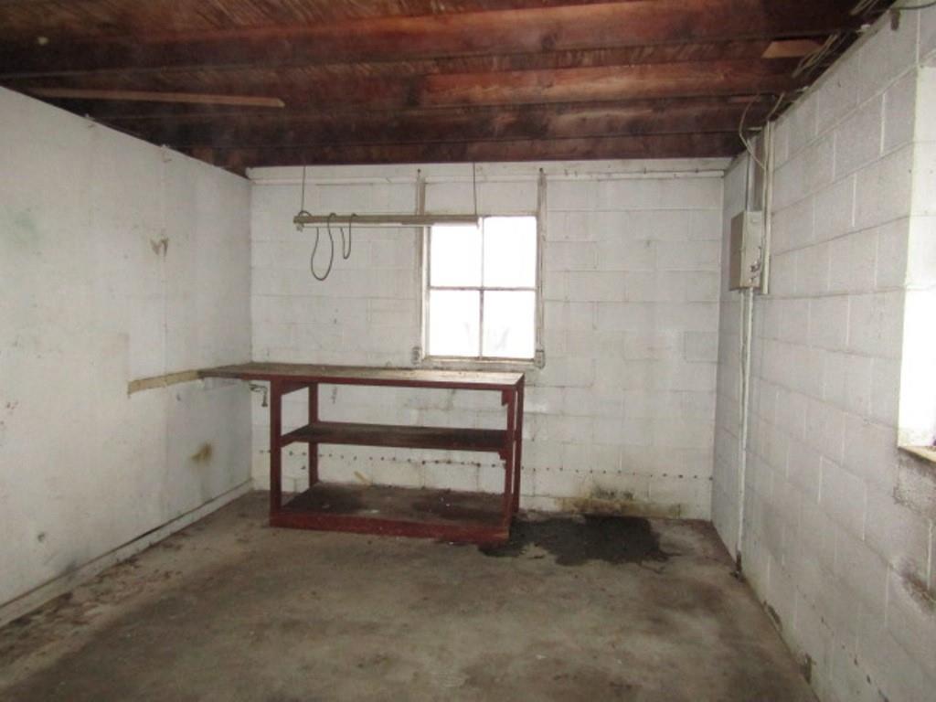 163 Poplar Road Avella, PA 15312 - Photo 8 of 32