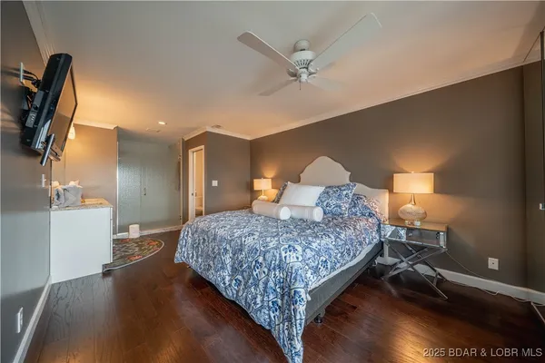 $399,000 | 166 Falls Point Drive, Unit 2B, Lake Ozark, MO 65049