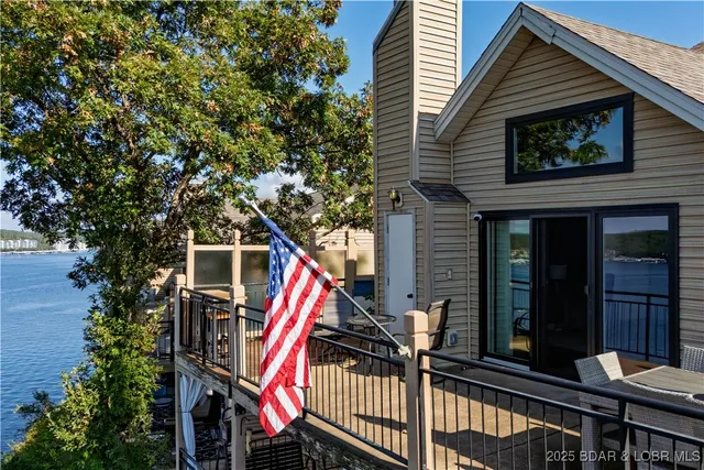 $399,000 | 166 Falls Point Drive, Unit 2B, Lake Ozark, MO 65049