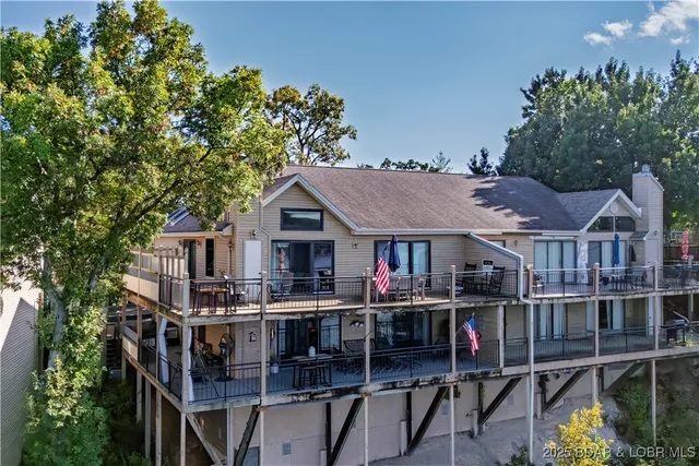 $399,000 | 166 Falls Point Drive, Unit 2B, Lake Ozark, MO 65049