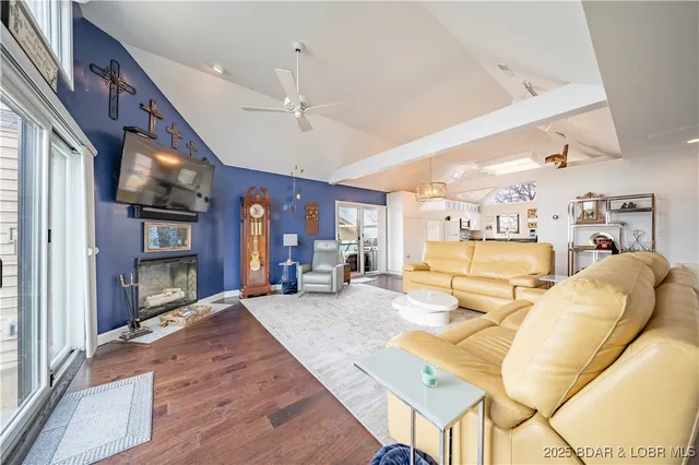$399,000 | 166 Falls Point Drive, Unit 2B, Lake Ozark, MO 65049