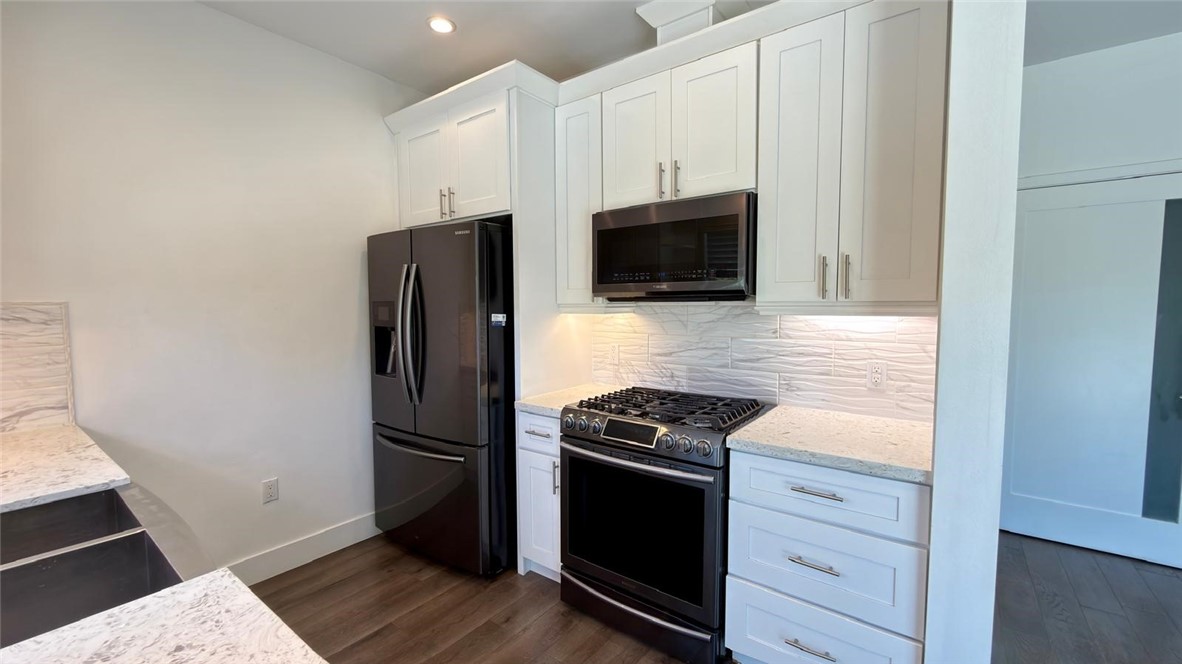 21224 West Rinaldi Chatsworth, CA 91311 - Photo 69 of 72