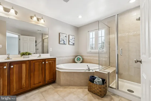 $745,900 | 25367 Peaceful Terrace, Aldie, VA 20105