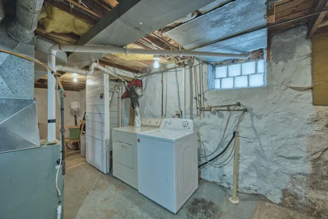 $84,900 | 1521 15th Avenue East, Hibbing, MN 55746