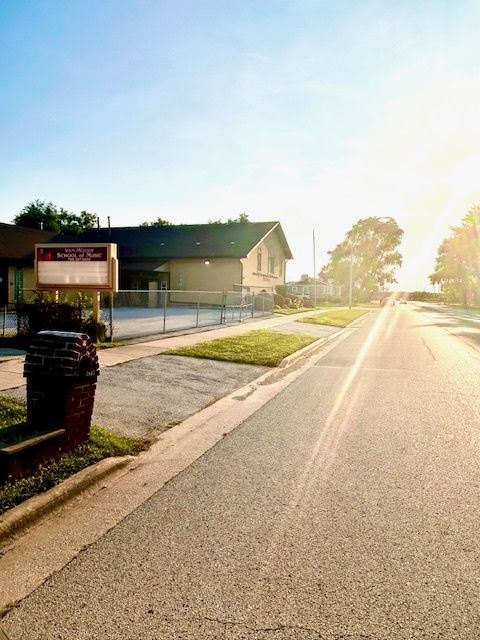 3803 139th Street Robbins, IL 60472 - Photo 6 of 6 a view of a terrace with a flat screen tv
