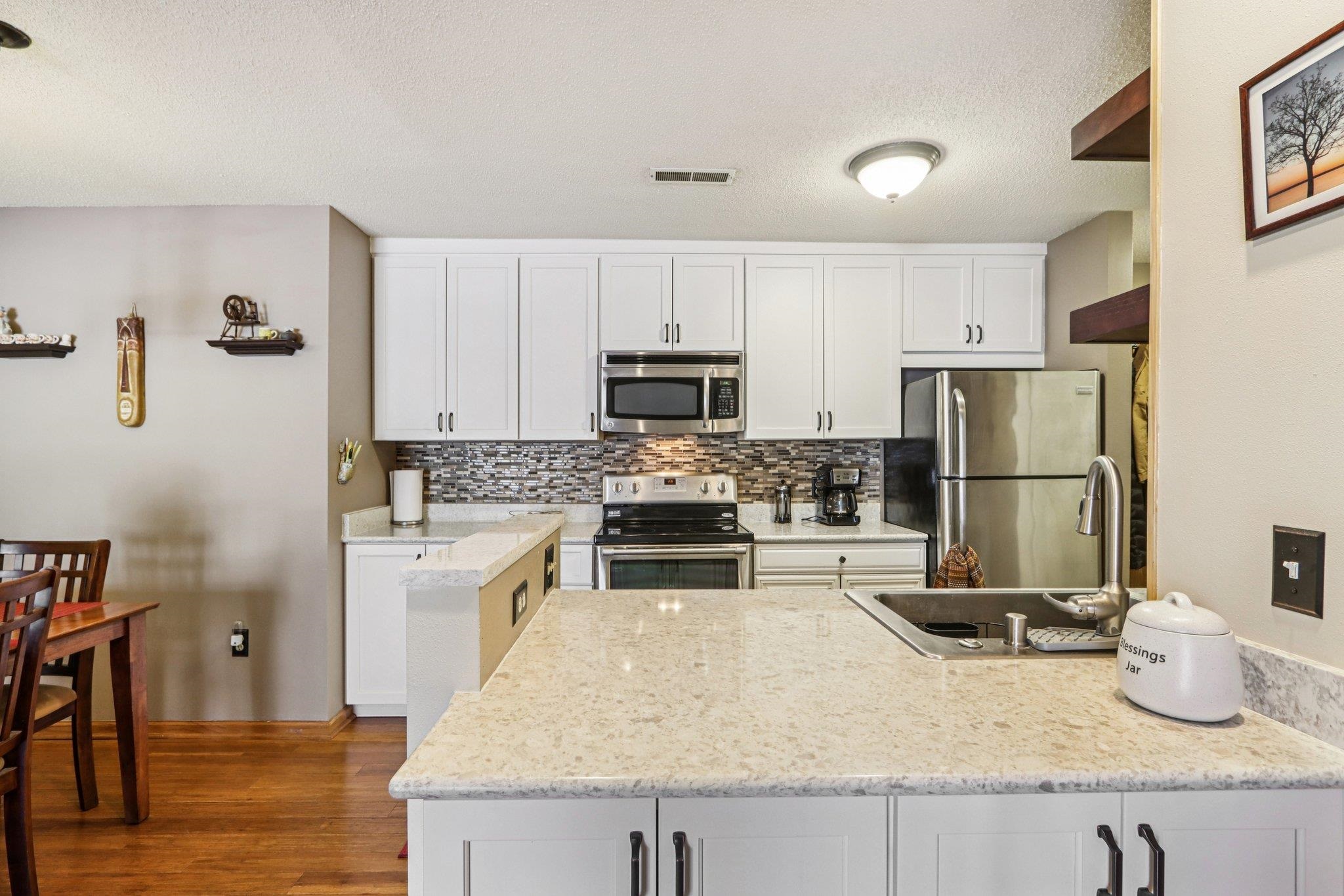 273 Kearney Way Waunakee, WI 53597 - Photo 11 of 27