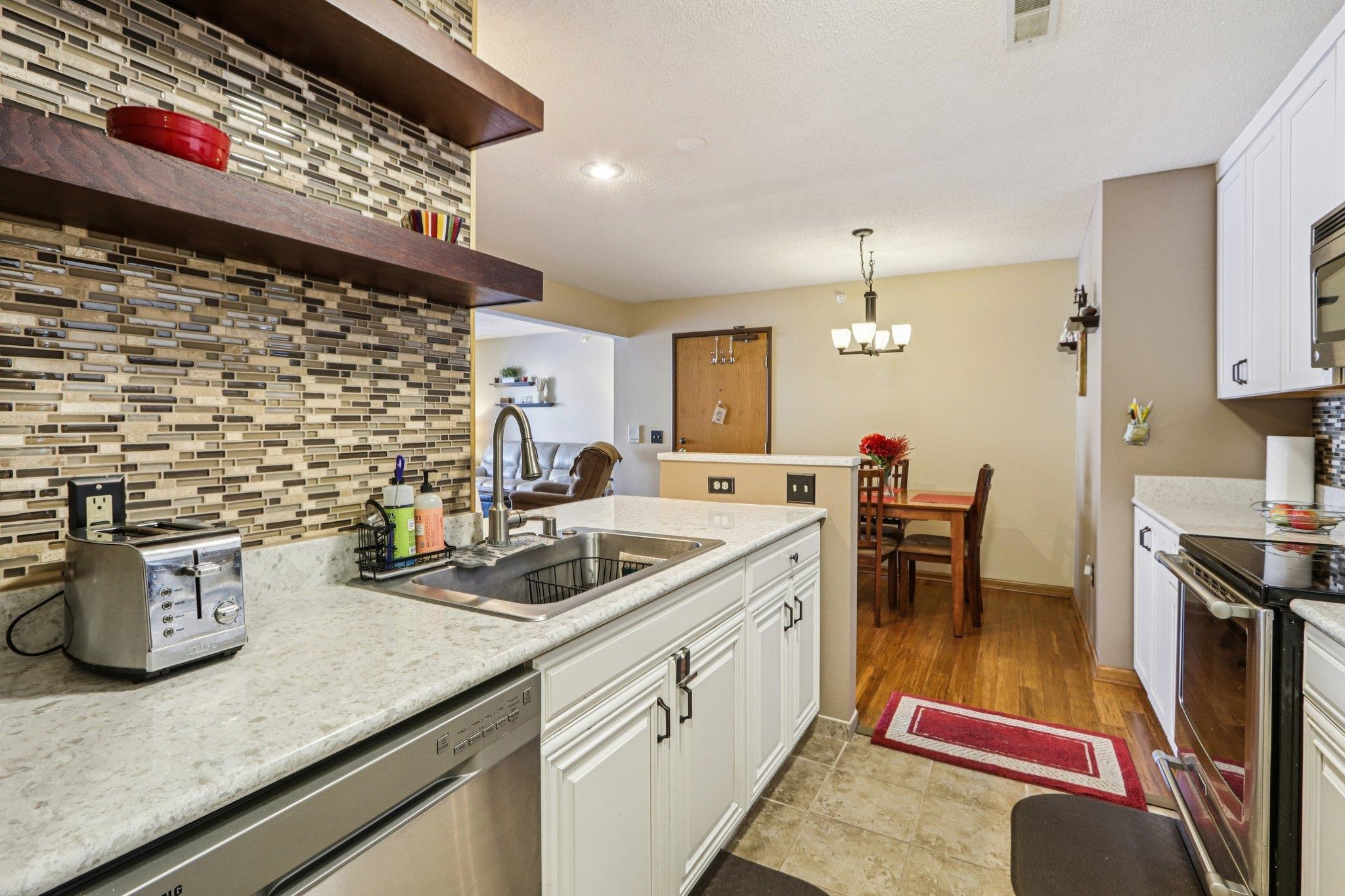 273 Kearney Way Waunakee, WI 53597 - Photo 15 of 27