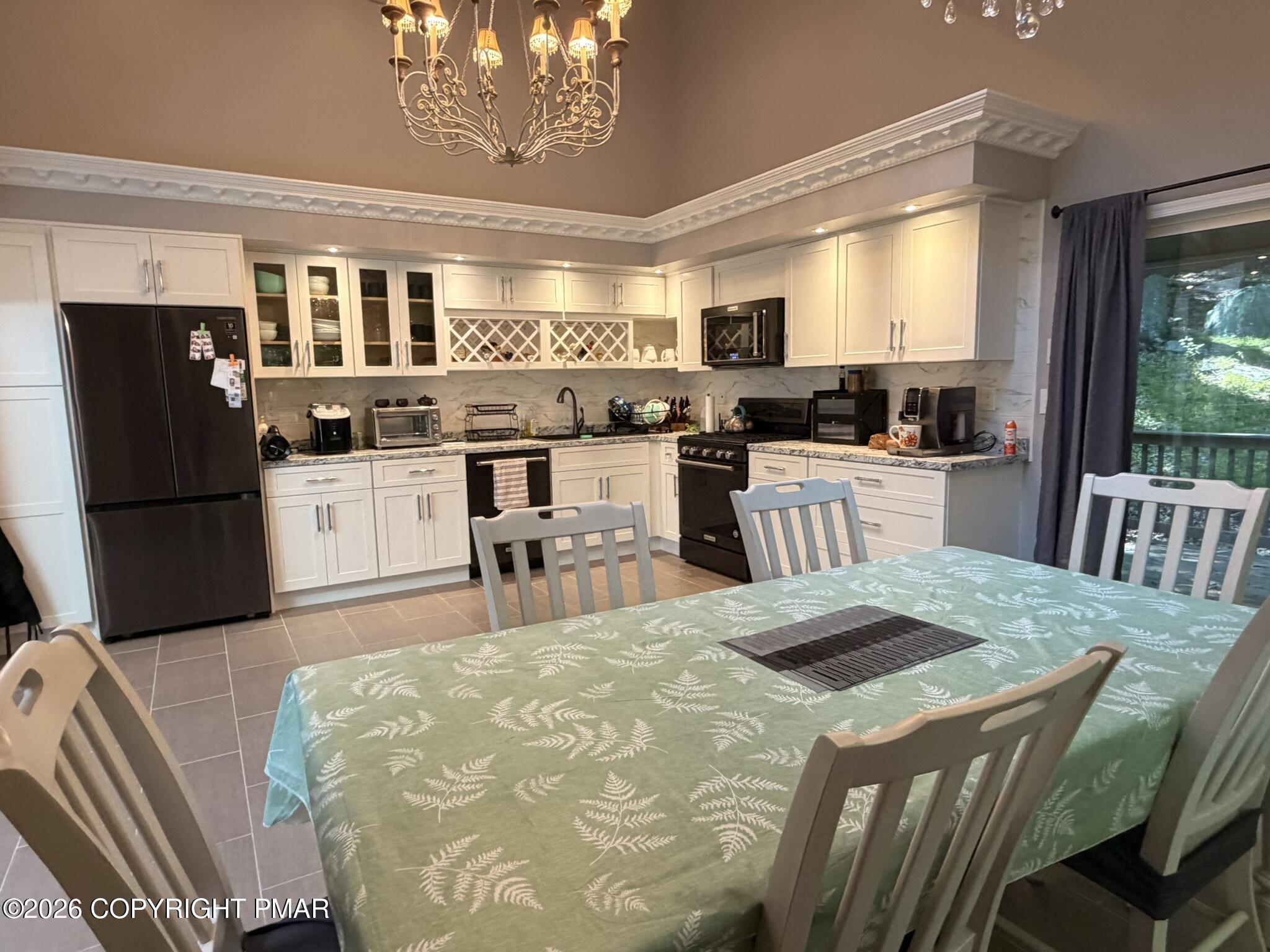 3108 Cherry Ridge Road Bushkill, PA 18324 - Photo 15 of 124 Kitchen