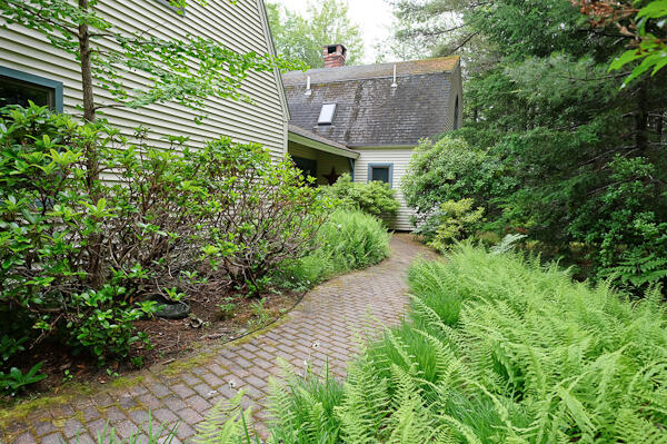 9 Hidden Path Way Mount Desert, ME 04660 - Photo 2 of 29 Front Walkway