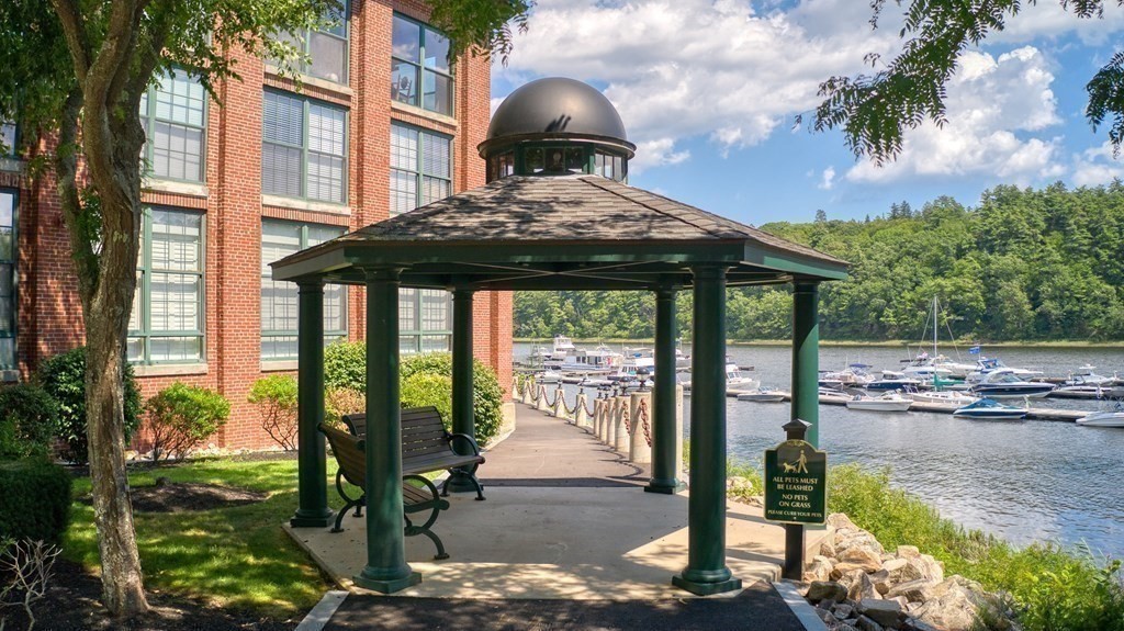 60 Merrimac Street, Unit 504 Amesbury, MA 01913 - Photo 3 of 39