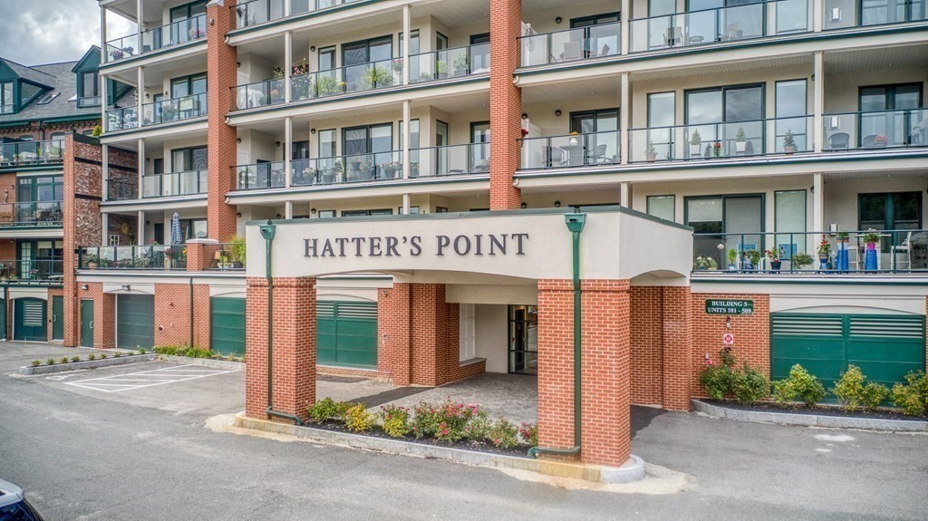 60 Merrimac Street, Unit 504 Amesbury, MA 01913 - Photo 37 of 39