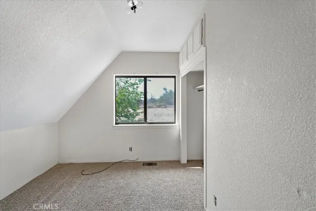 $360,000 | 10075 Monte Vista Road, Phelan, CA 92371