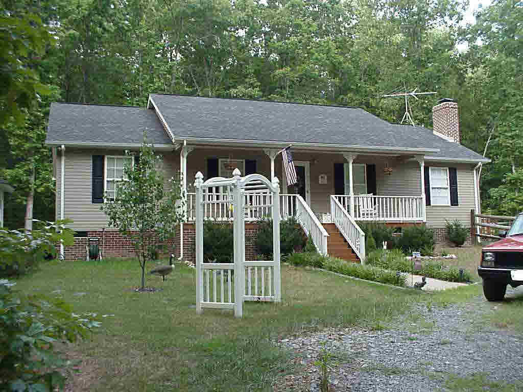 401 Halls Road Mineral, VA 23117 - Photo 1 of 3 Gallery Image 1