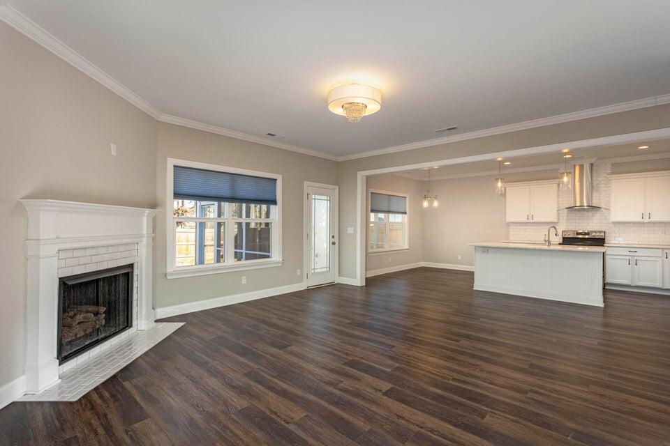 8127 Slugger Way Chattanooga, TN 37421 - Photo 11 of 52 Living Room