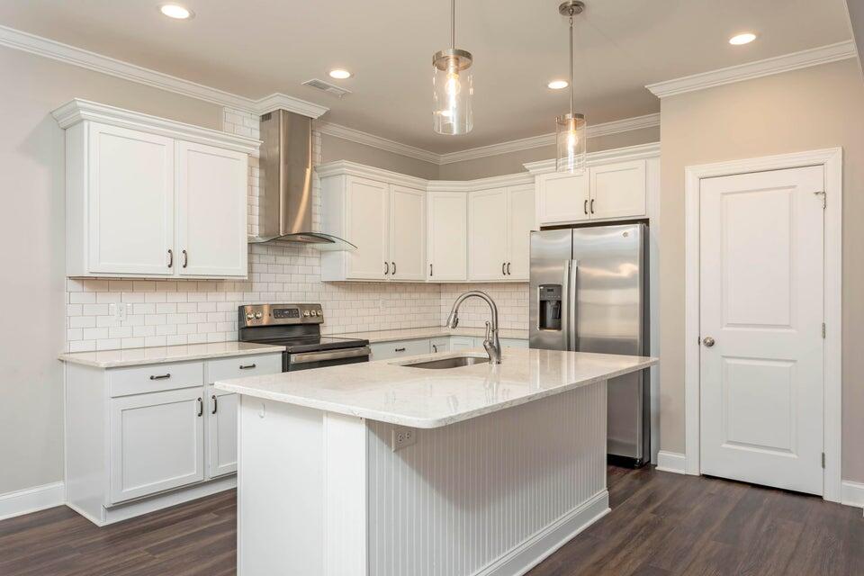 8127 Slugger Way Chattanooga, TN 37421 - Photo 7 of 52 Kitchen