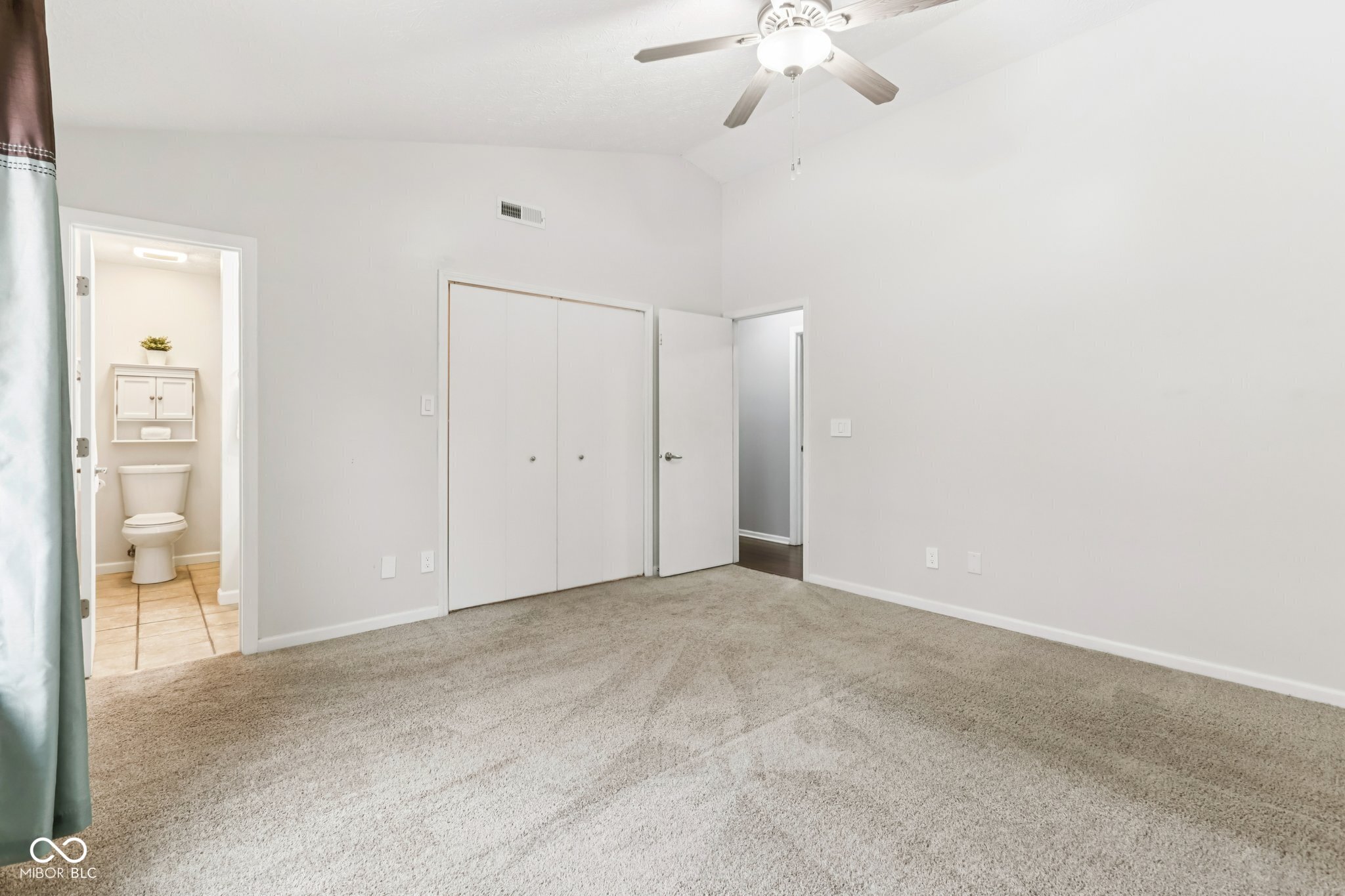 12427 Trumbull Court Fishers, IN 46038 - Photo 16 of 50