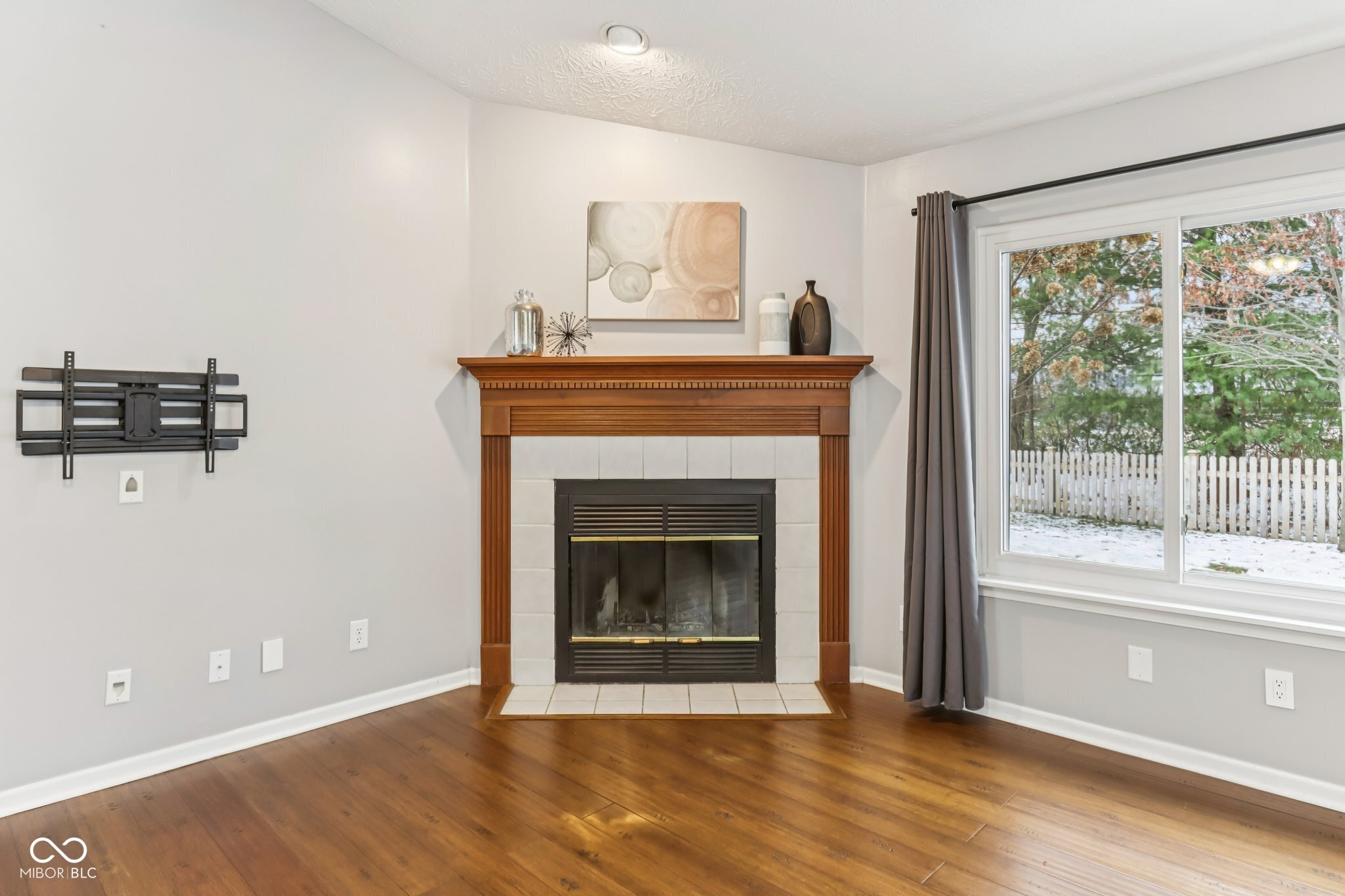 12427 Trumbull Court Fishers, IN 46038 - Photo 7 of 50