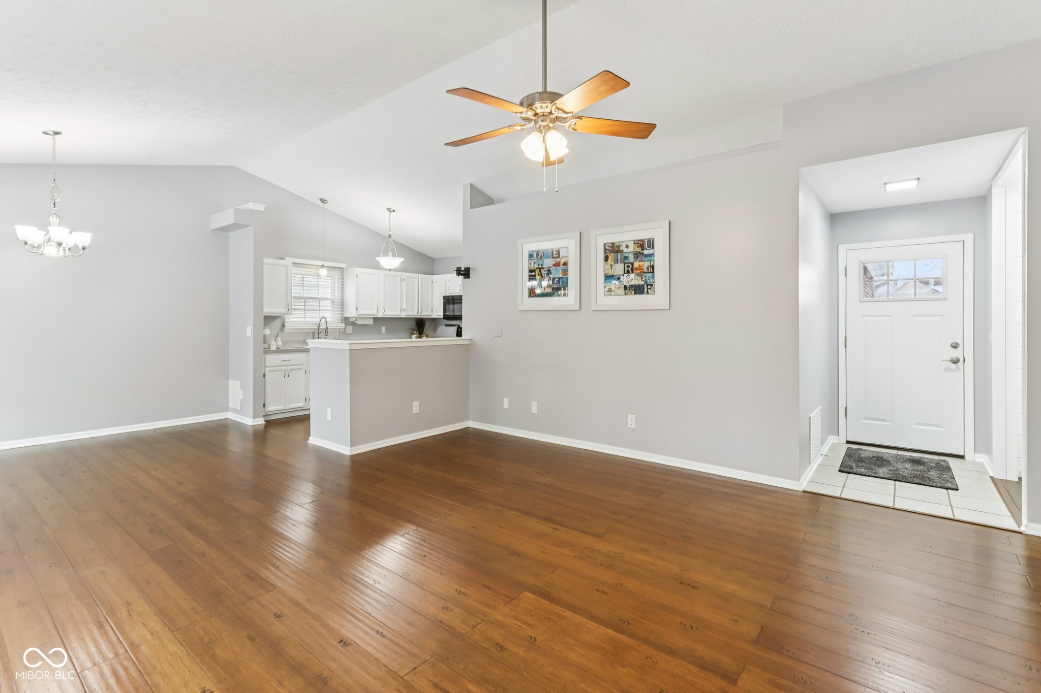 12427 Trumbull Court Fishers, IN 46038 - Photo 9 of 50