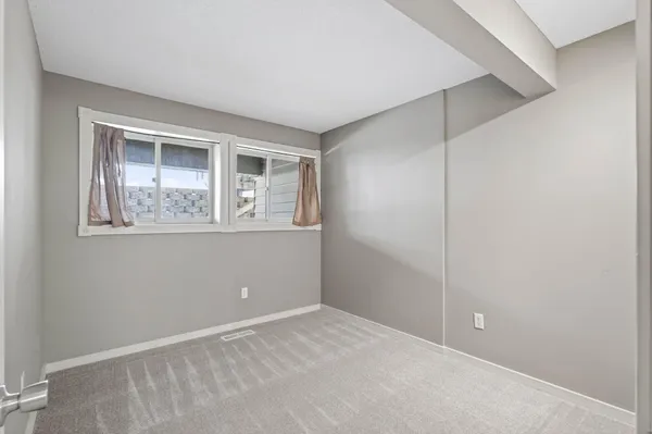 $243,000 | 8940 Neill Lake Road, Unit 135E, Eden Prairie, MN 55347