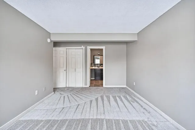 $245,000 | 8940 Neill Lake Road, Unit 135E, Eden Prairie, MN 55347