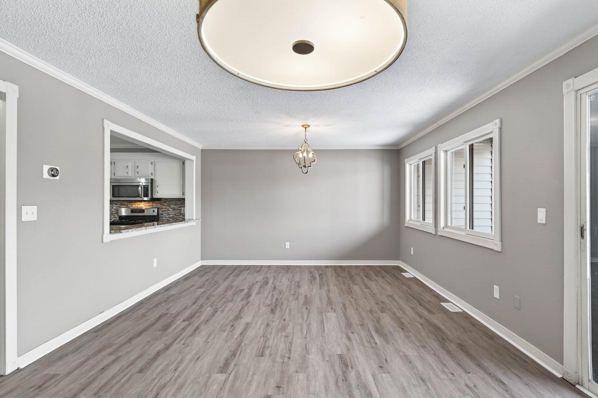 8940 Neill Lake Road, Unit 135E Eden Prairie, MN 55347 - Photo 6 of 37