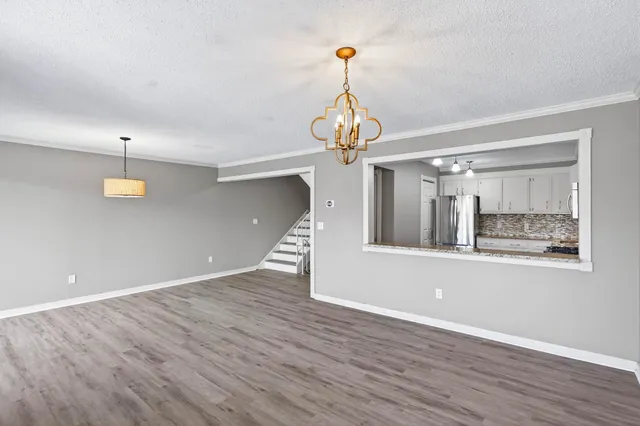 $245,000 | 8940 Neill Lake Road, Unit 135E, Eden Prairie, MN 55347