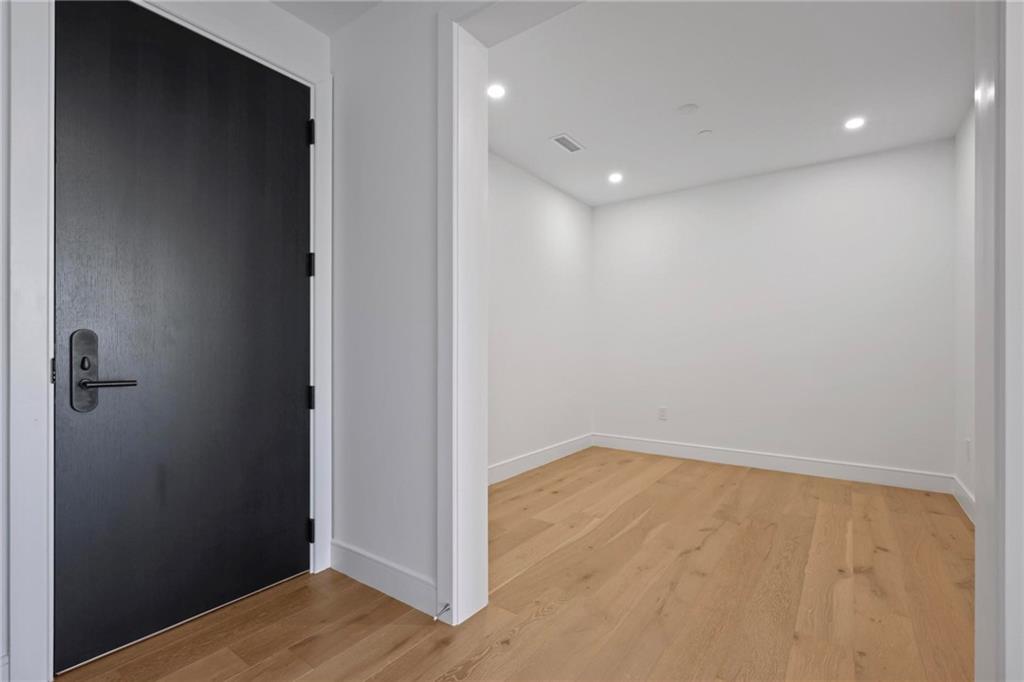 2425 Peachtree Road Northeast, Unit 1402 Atlanta, GA 30305 - Photo 15 of 23 Gallery Image 15