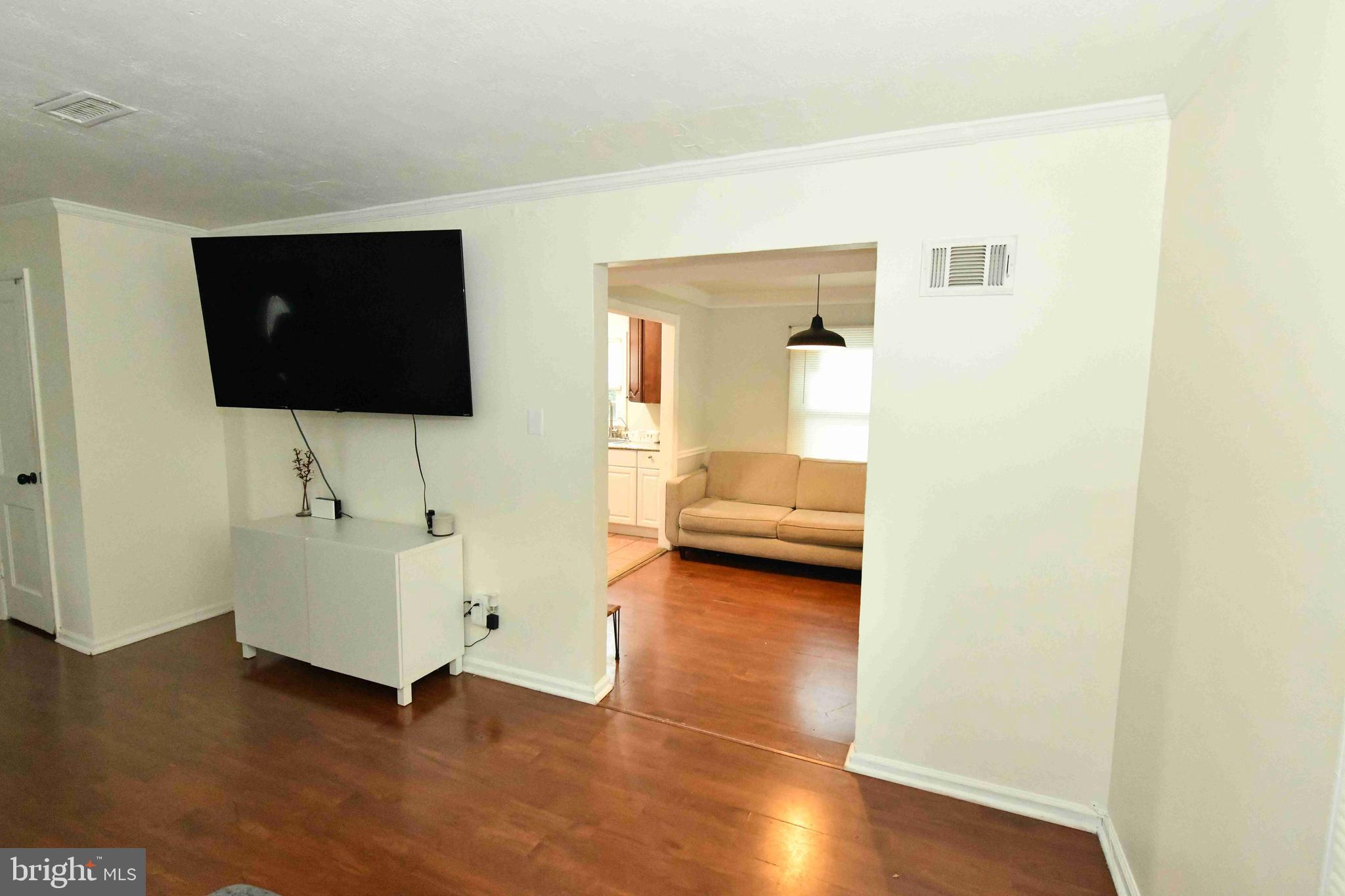 1701 Dayton Road Hyattsville, MD 20783 - Photo 13 of 42