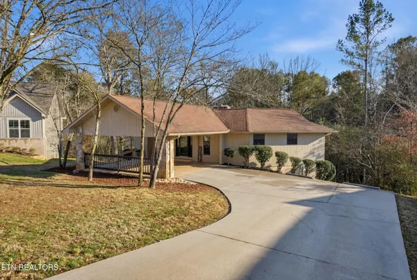 $350,000 | 308 Cheeyo Lane, Loudon, TN 37774