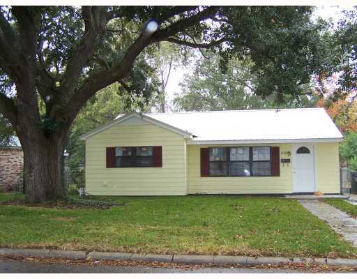 1706 Ridgeway Drive Biloxi, MS 39531 - Photo 1 of 8 Primary Photo