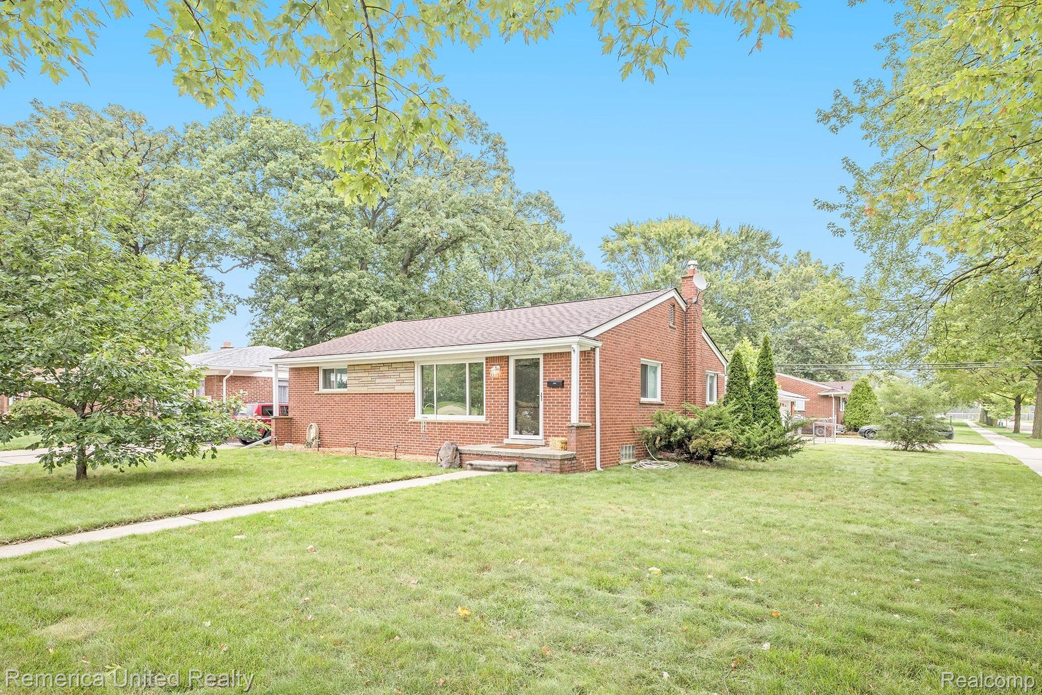 9122 Merriman Road Livonia, MI 48150 - Photo 22 of 23 IMG_0099.jpg
