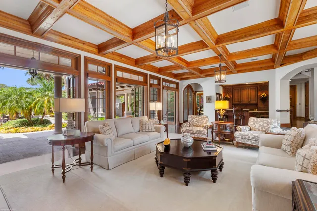 $24,000,000 | 398 South Beach Road, Jupiter Island, FL 33455