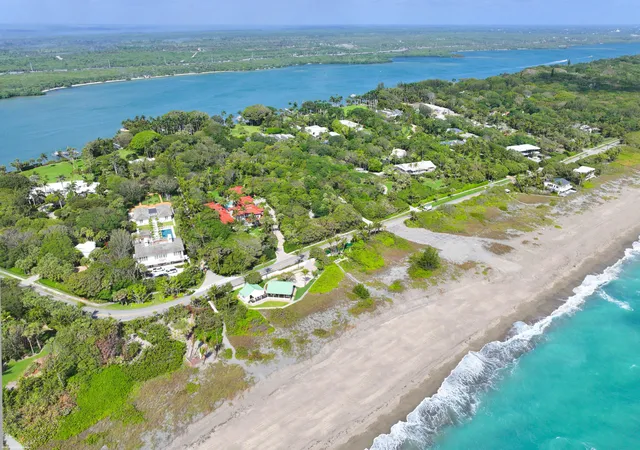 $24,000,000 | 398 South Beach Road, Jupiter Island, FL 33455