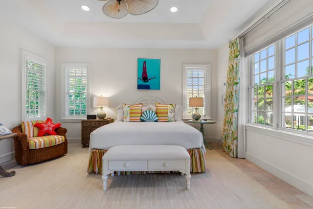 $24,000,000 | 398 South Beach Road, Jupiter Island, FL 33455