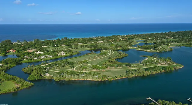 $24,000,000 | 398 South Beach Road, Jupiter Island, FL 33455