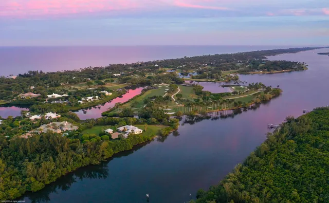 $24,000,000 | 398 South Beach Road, Jupiter Island, FL 33455