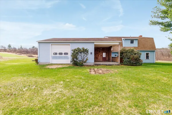 $450,000 | 49 Bosworth Road, Pomfret, CT 06259
